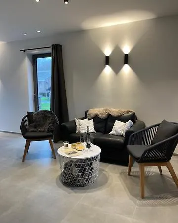 Сasa de vacaciones Les Midis Au - La Batisse - 4 Personnes Stavelot