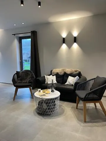 Vakantiehuis Les Midis Au - La Batisse - 4 Personnes Stavelot