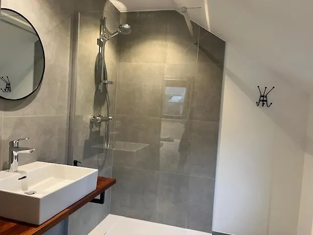 Les Midis Au - La Batisse - 4 Personnes Stavelot